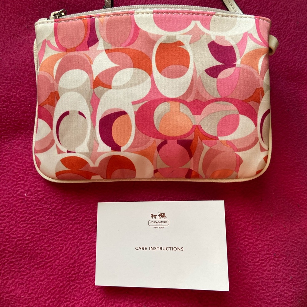 Authentic Coach Wristlet - Picture 4 of 6
